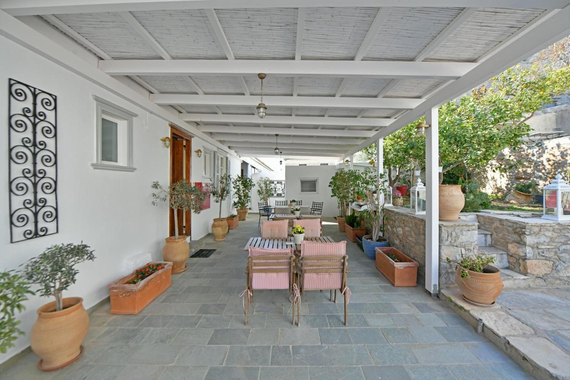 Athina Guesthouse Hydra  Exterior photo